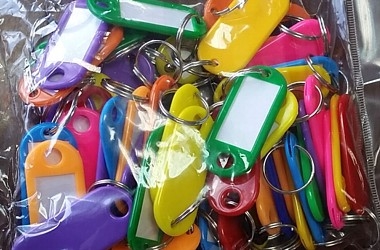 JEU DE PORTE-ETIQUETTES 
100X COLOR MIX