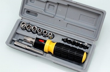 WKRĘTAK Z MIĘKKIM UCHWYTEM Z KOŃCÓWKAMI 15EL. 15X