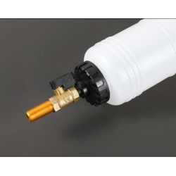 PNEUMATIC BLEEDING SET (BRAKE FLUID) 0.75L 21-30, 24-32, 28-37MM 90-120PSI