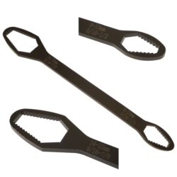 KLUCZ UNIWERSALNY PŁASKI OCZKOWY 260MM 8 - 22MM BLACK