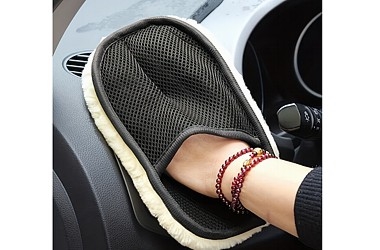 RĘKAWICA MIĘKKA Z MIKROFIBRY DO KOKPITU AUTA 15.24x25.4 cm