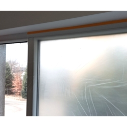 PELICULA PROTECTORA DE PINTURA CON CINTA ADHESIVA 55CMx 33M