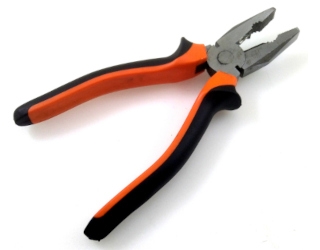 COMBINATION PLIER 175MM POLISHED